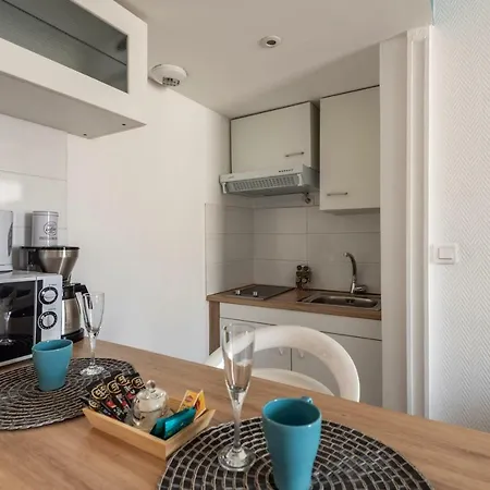 Hypercentre 200m Cathedrale/train Station + Private Parking* Lejlighed Reims