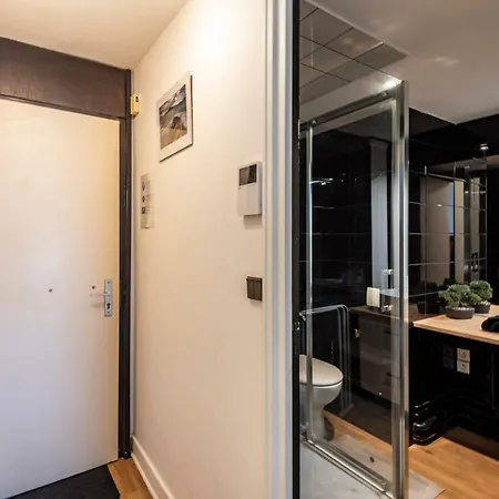 Hypercentre 200m Cathedrale/train Station + Private Parking*