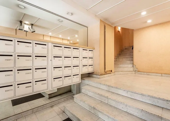 Hypercentre 200m Cathedrale/train Station + Private Parking*